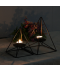 Romantický svícen ve tvaru pyramidy